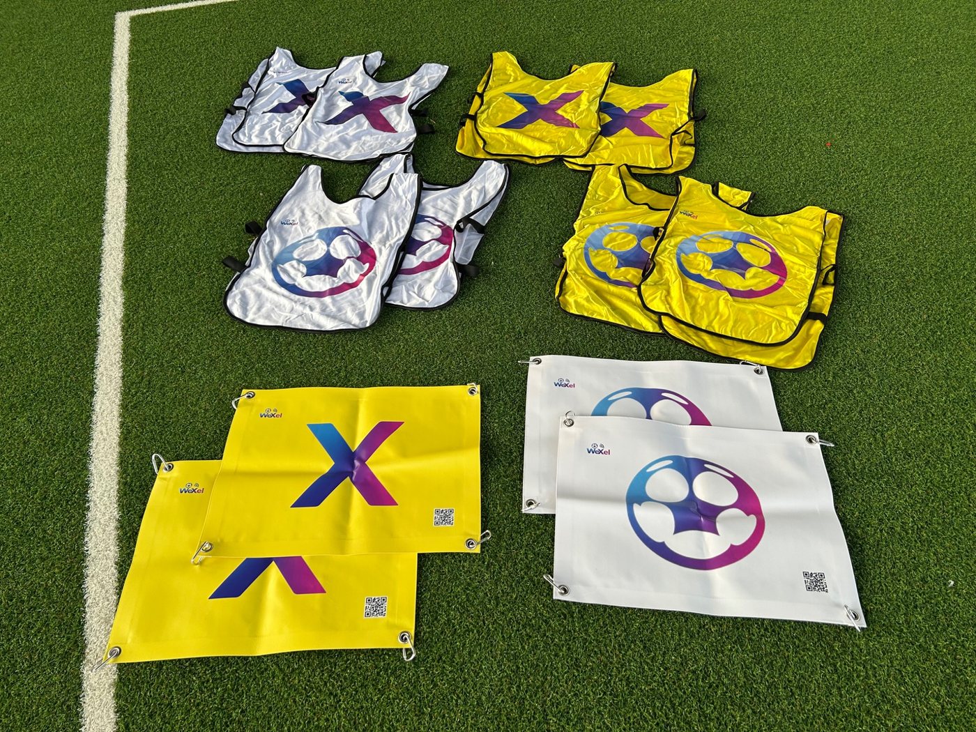 WeXel 8 Set